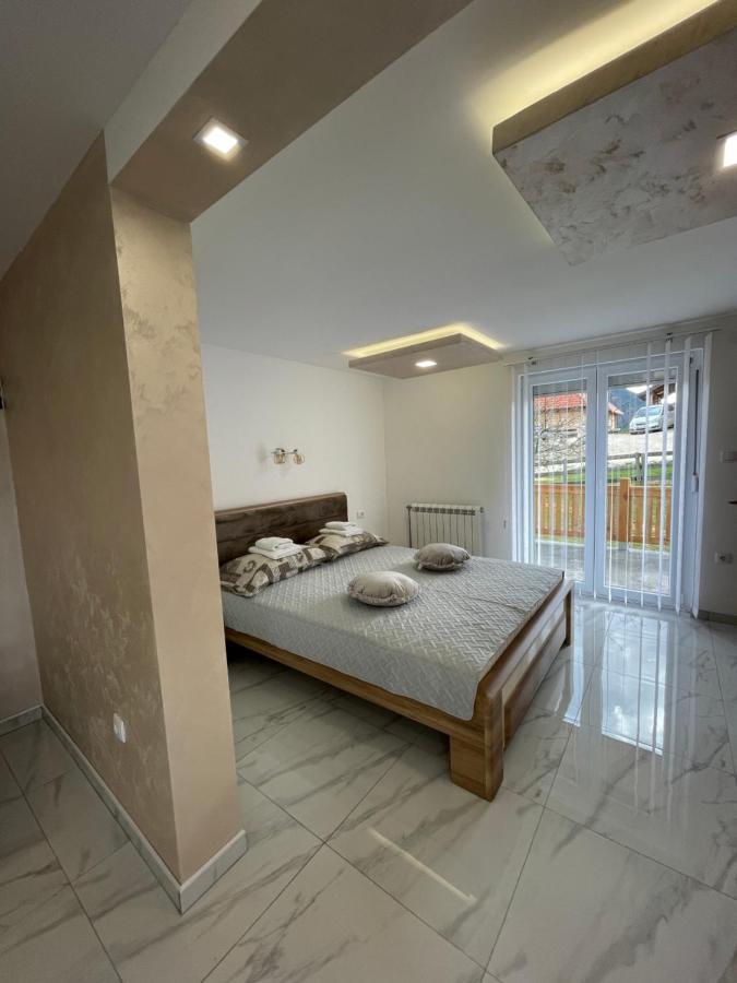 Villa Zoranovi Konaci à Jevtici Extérieur photo