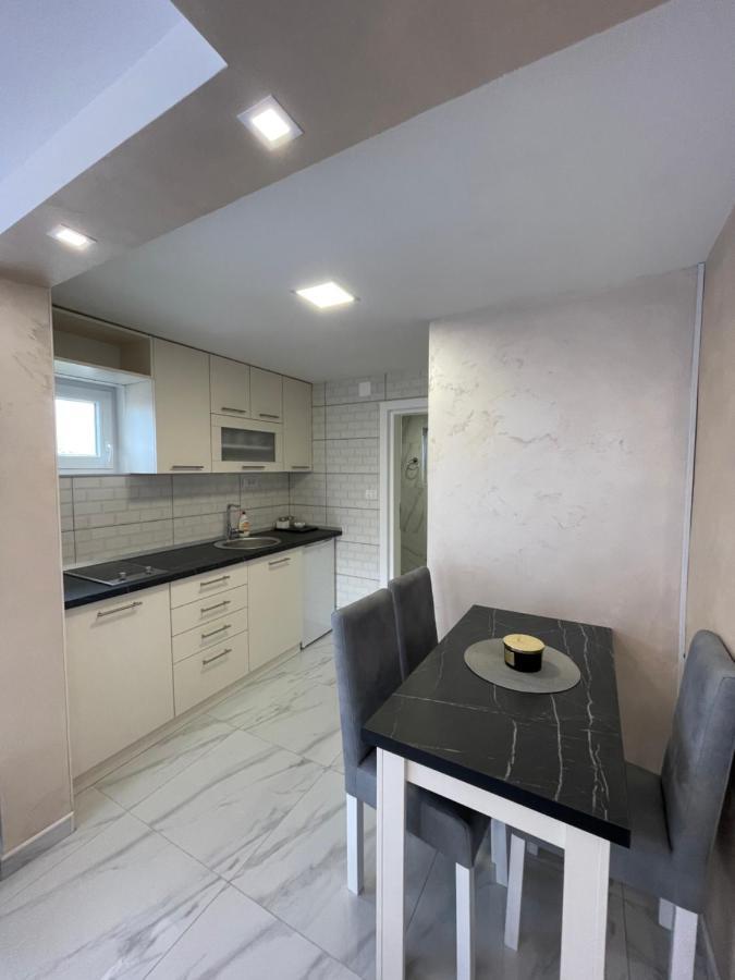 Villa Zoranovi Konaci à Jevtici Extérieur photo