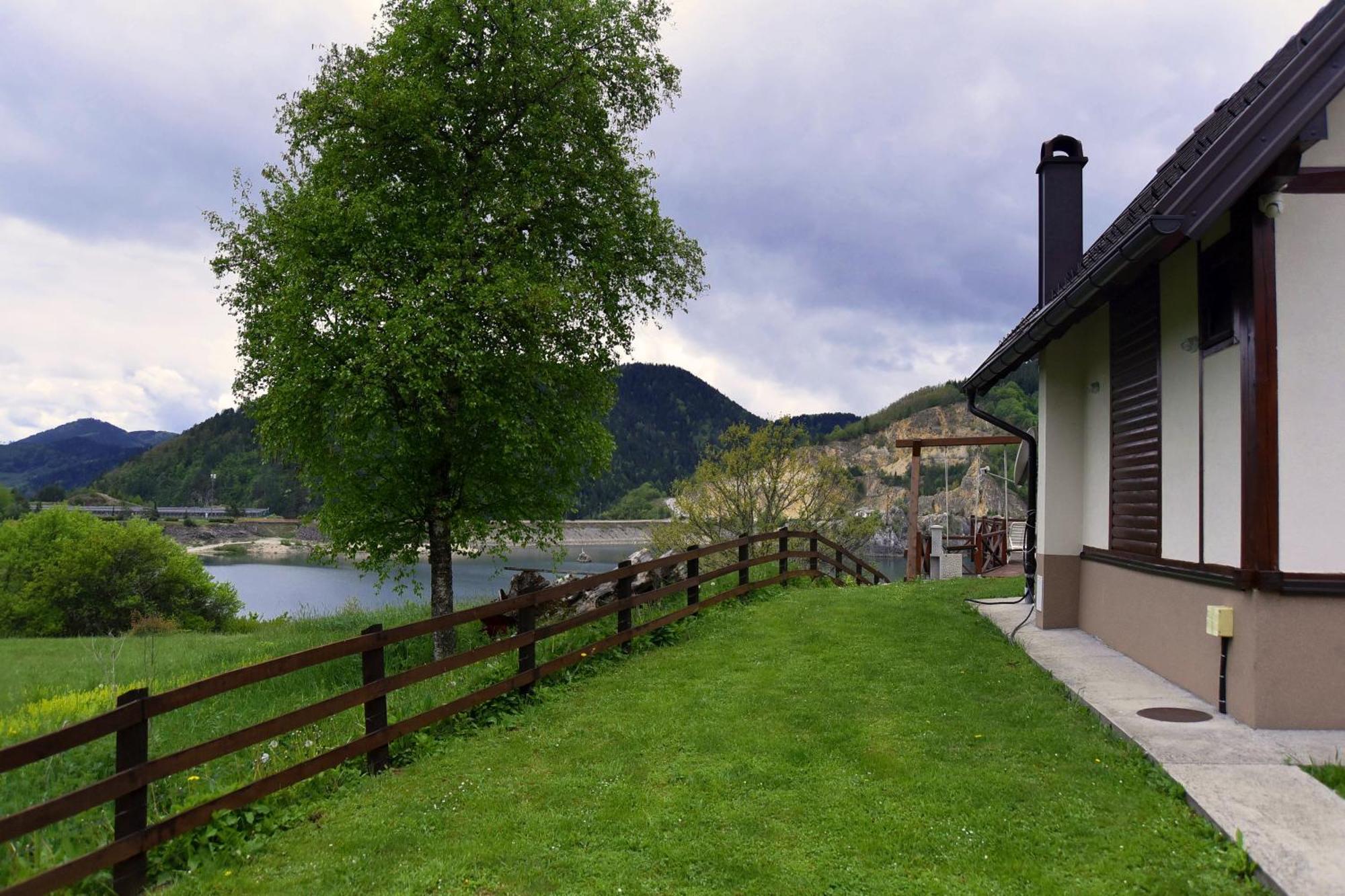 Villa Zoranovi Konaci à Jevtici Extérieur photo
